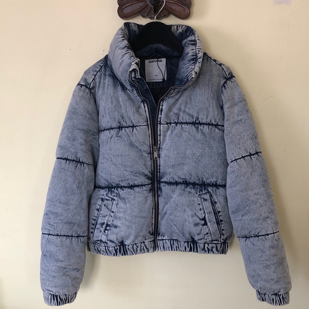 Garage Light Denim Blue Acid-Wash Cropped Puffer Jacket